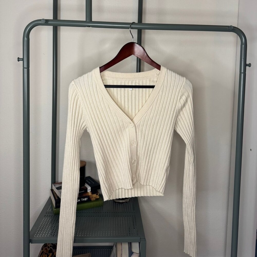 White Ribbed Cardigan